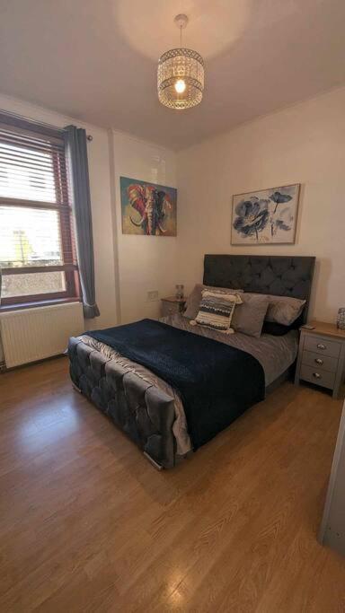 Lovely 2 Bedroom Apartment In Heart Of Dundee Exterior foto
